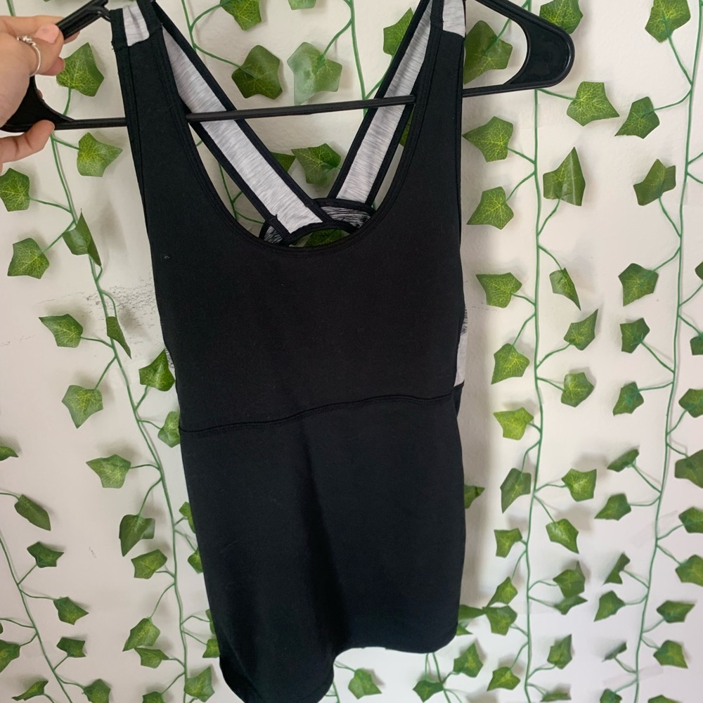 workout tank